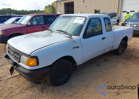 1995 Ford Ranger Super Cab z USA, uszkodzony, nr VIN 1FTCR14UXSTA54591